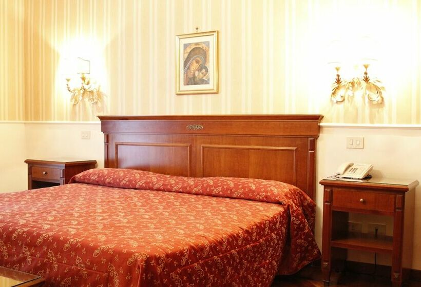 اتاق استاندارد, Torino