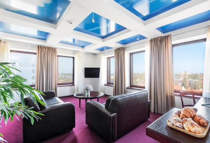 سوئیت رویال, Amberton Hotel Klaipeda