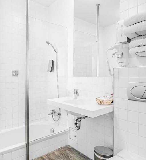 اتاق لوکس با چشم‌انداز دریا, Amberton Hotel Klaipeda