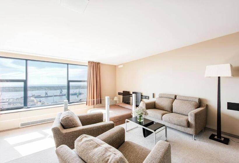 اتاق لوکس با چشم‌انداز دریا, Amberton Hotel Klaipeda