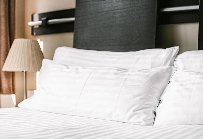 اتاق لوکس با چشم‌انداز دریا, Amberton Hotel Klaipeda
