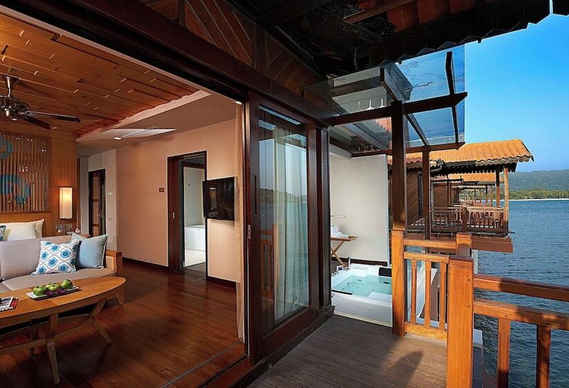Люкс Премиум, Berjaya Langkawi Resort