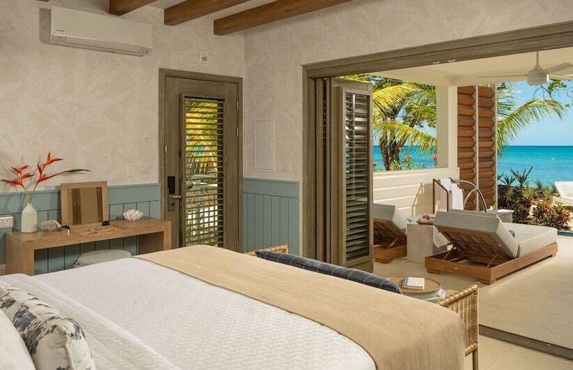 سوییت با چشم‌انداز دریا, Sandals Halcyon   All Inclusive Couples Only