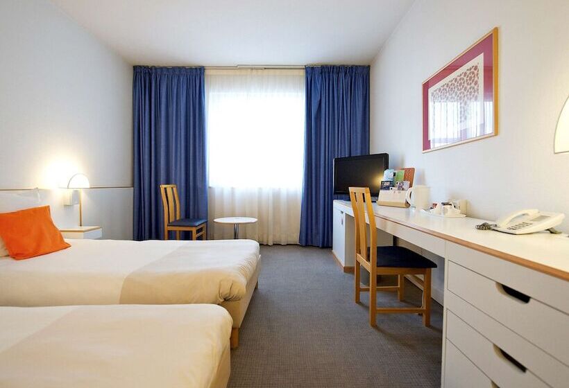 Номер Стандарт, Novotel Firenze Nord Aeroporto