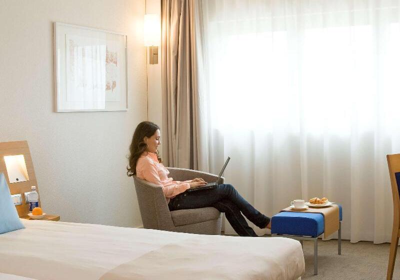 Номер Стандарт, Novotel Firenze Nord Aeroporto