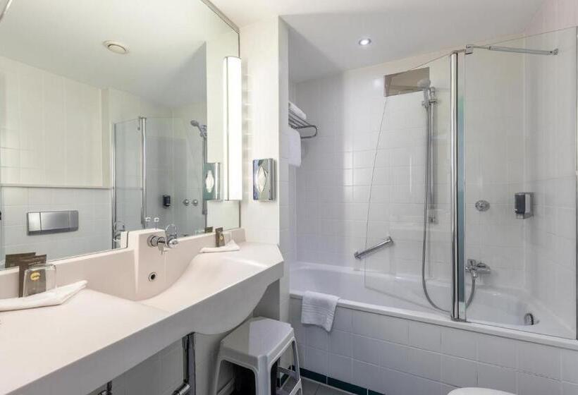 اتاق استاندارد یک نفره, Novotel Mainz