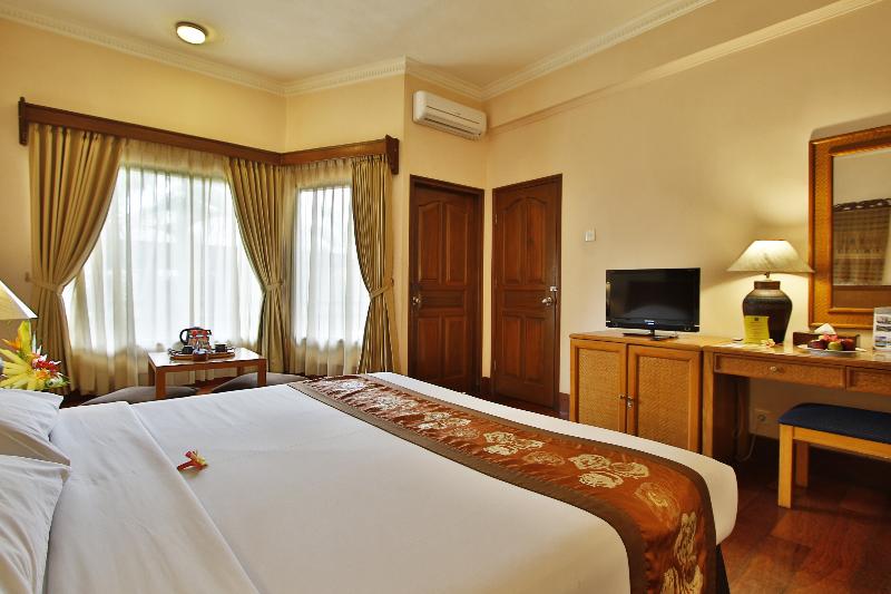 Номер Deluxe, Jayakarta Hotel Lombok