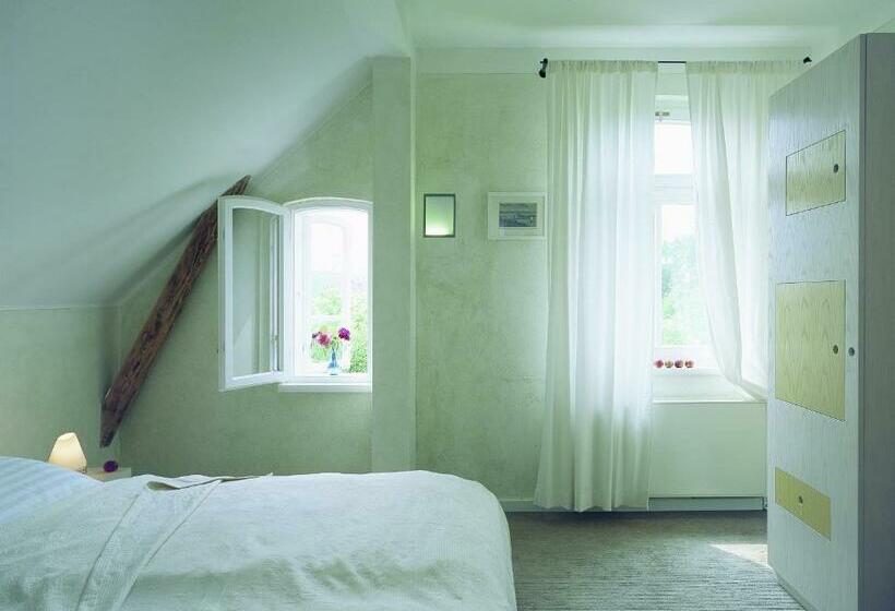 Номер Стандарт, Seehotel Am Neuklostersee