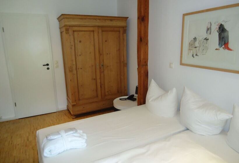 Номер Стандарт, Seehotel Am Neuklostersee