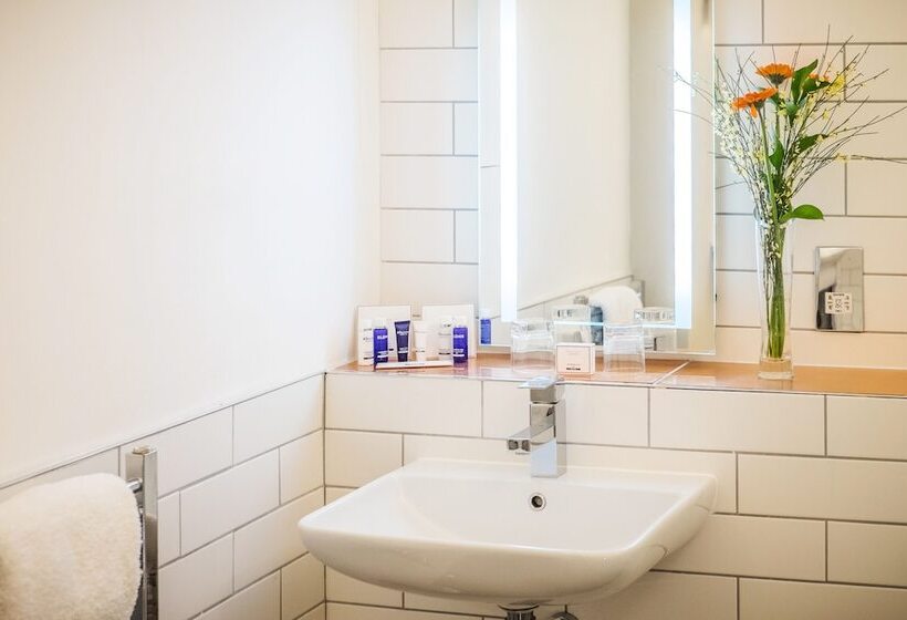 디럭스 스위트, The Berkeley Square Hotel Bristol