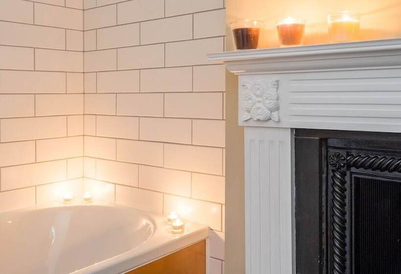 디럭스 스위트, The Berkeley Square Hotel Bristol