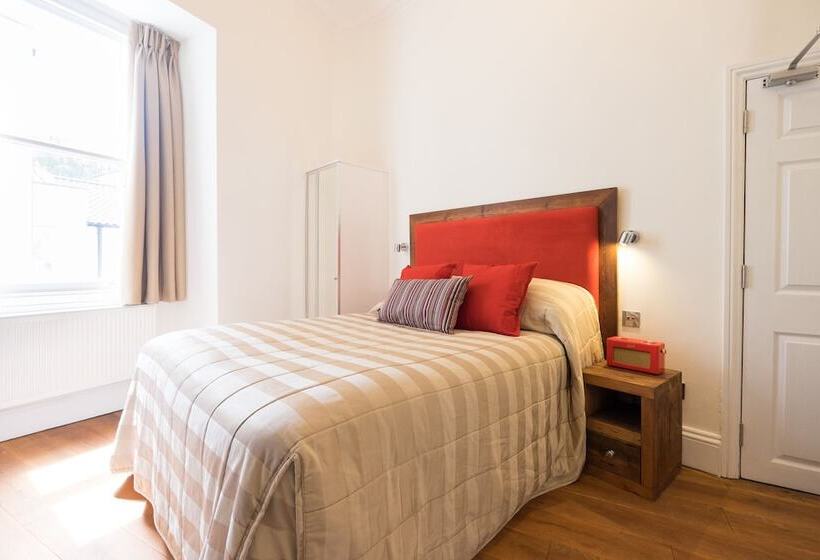 디럭스 스위트, The Berkeley Square Hotel Bristol