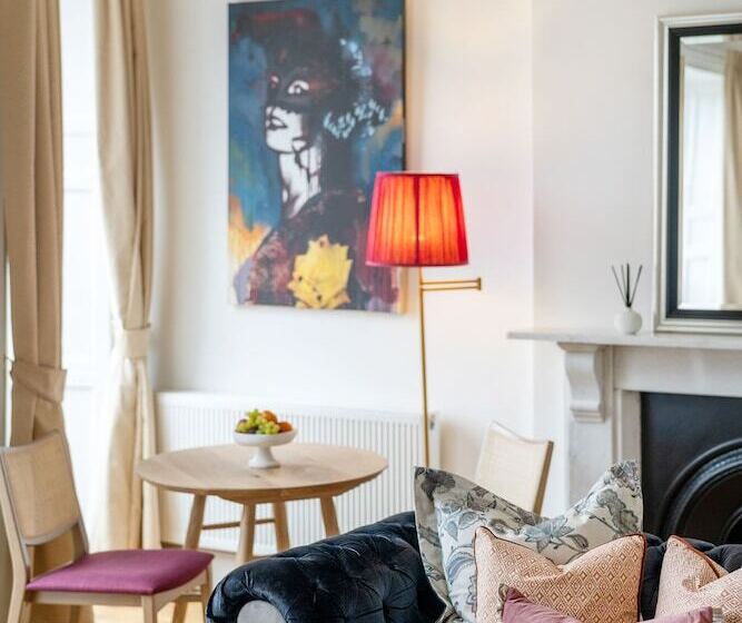 디럭스 스위트, The Berkeley Square Hotel Bristol