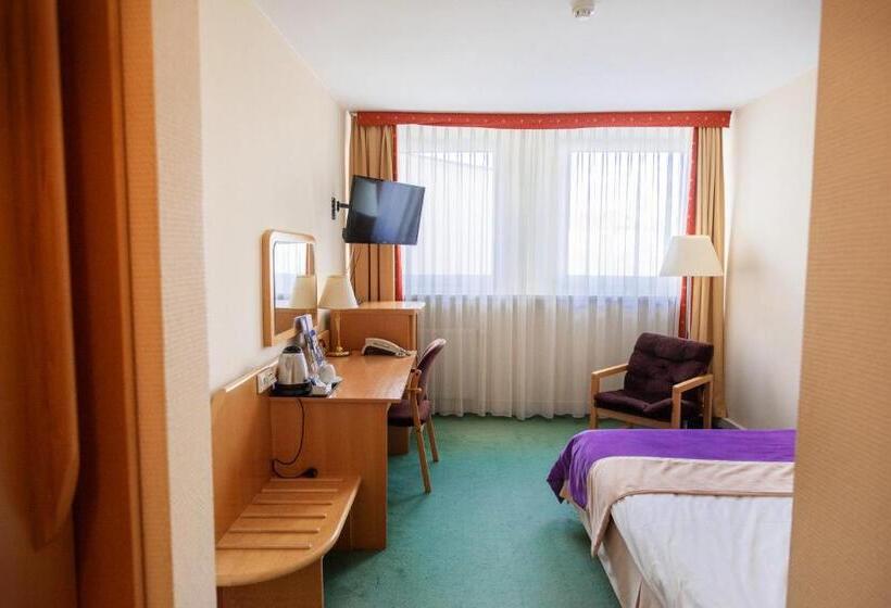 اتاق استاندارد یک نفره, Mercure Opole