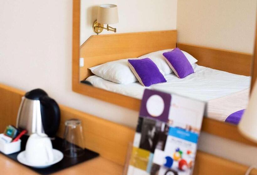 اتاق استاندارد یک نفره, Mercure Opole