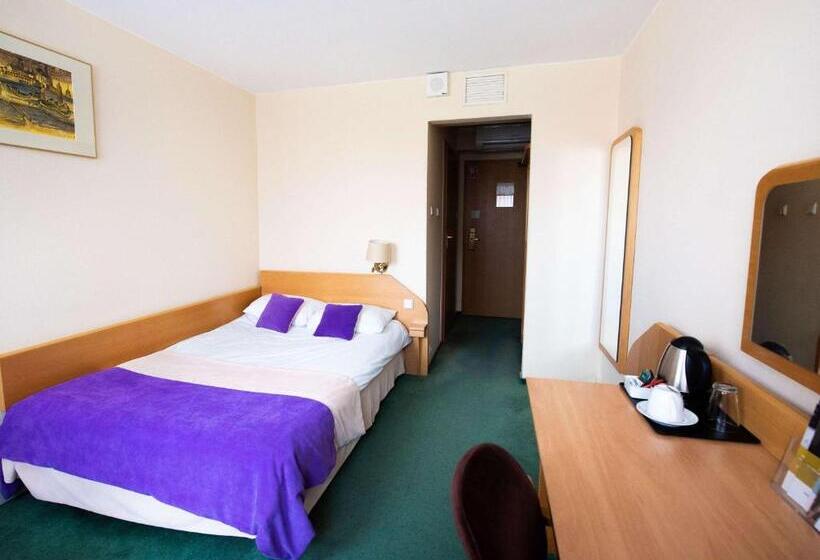 اتاق استاندارد یک نفره, Mercure Opole