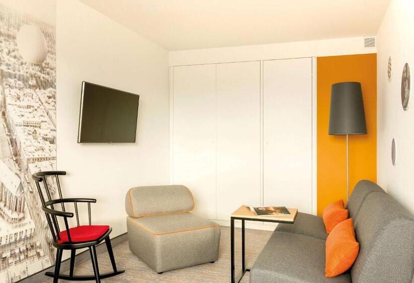 سوییت جونیور, Vienna House Easy By Wyndham Cracow