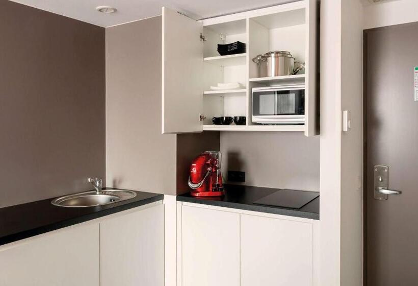 سوییت جونیور, Vienna House Easy By Wyndham Cracow