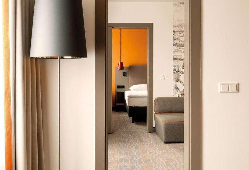 سوییت جونیور, Vienna House Easy By Wyndham Cracow