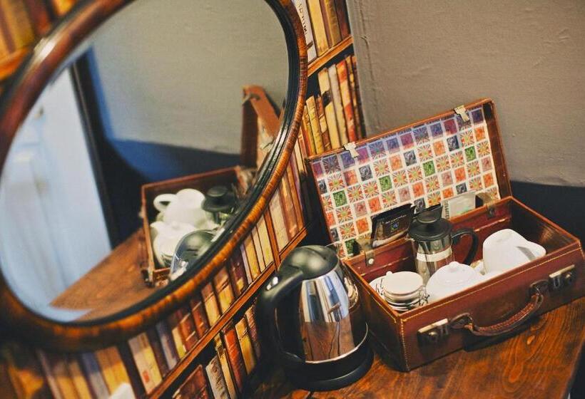 Номер Basic, Rum Doodle, Windermere B&b