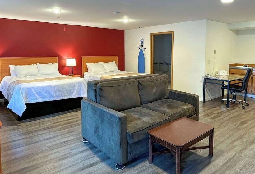 Люкс, Econo Lodge Edmonds North Seattle