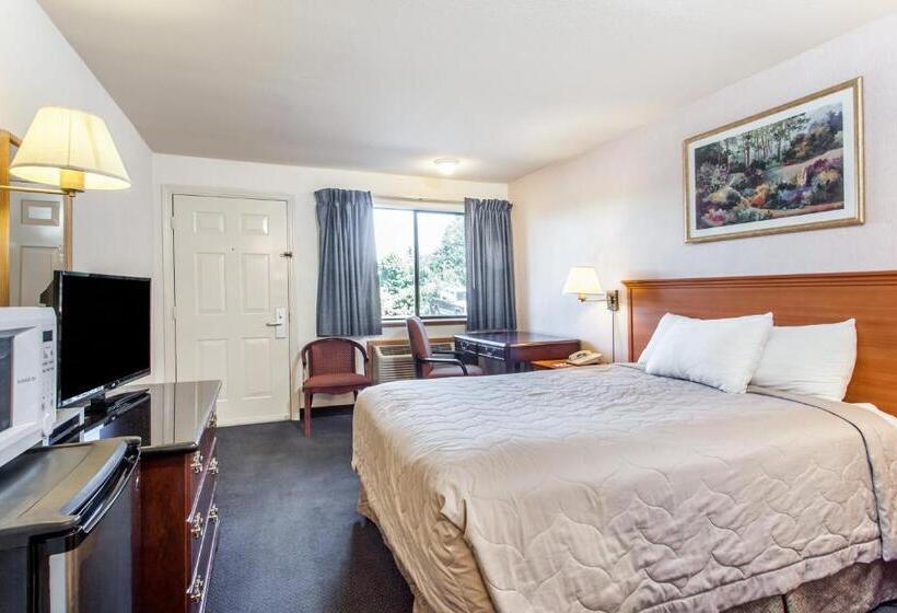 Номер Стандарт, Econo Lodge Edmonds North Seattle