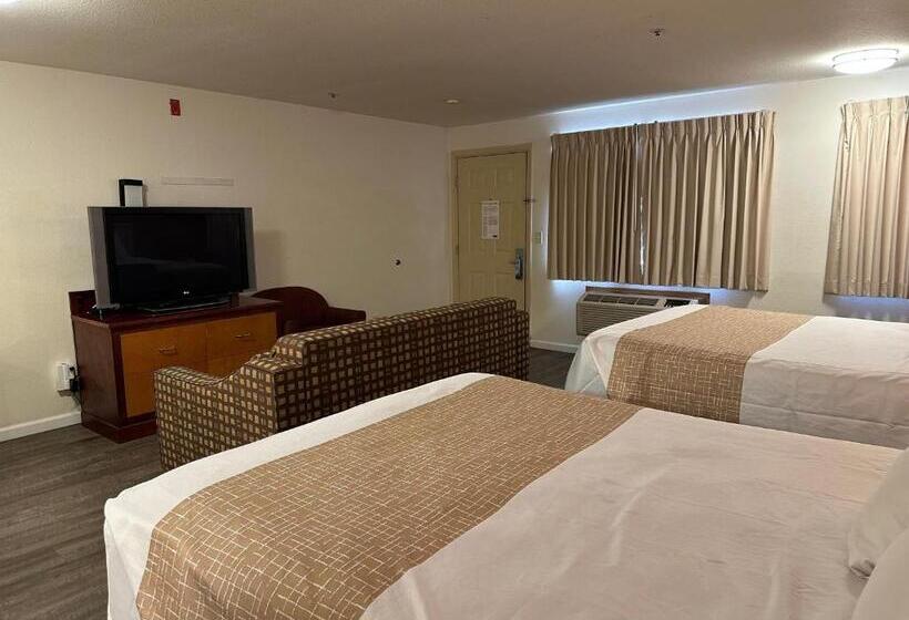 Люкс, Econo Lodge Edmonds North Seattle