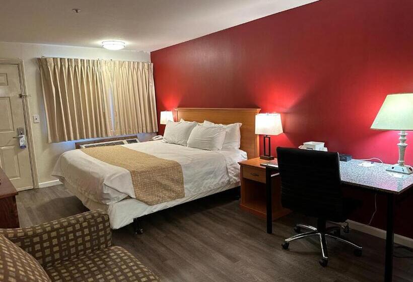 Люкс, Econo Lodge Edmonds North Seattle