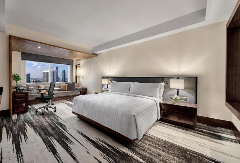 Люкс Премиум, Gran Melia Jakarta