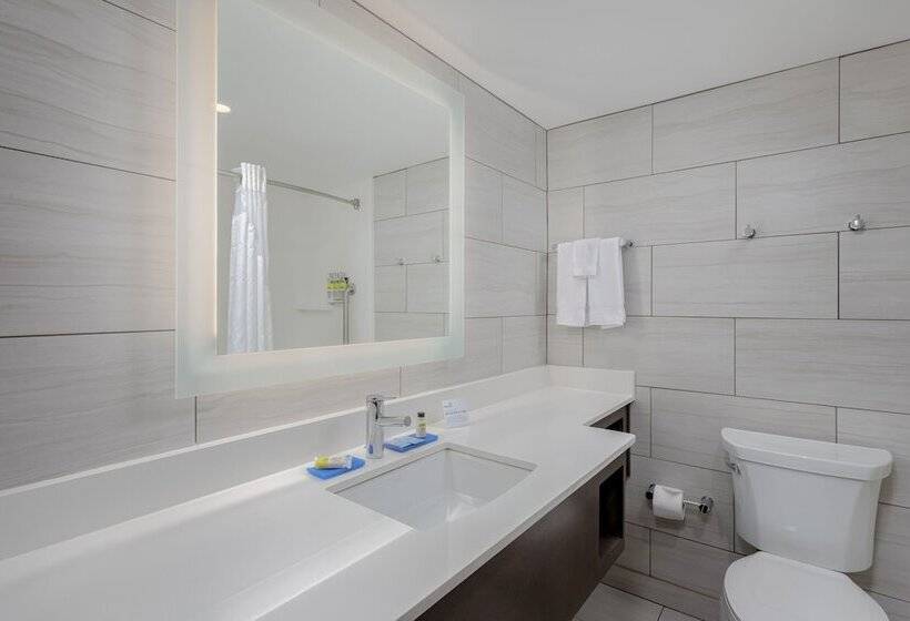 Номер Стандарт, Holiday Inn Express Pensacola Beach, An Ihg