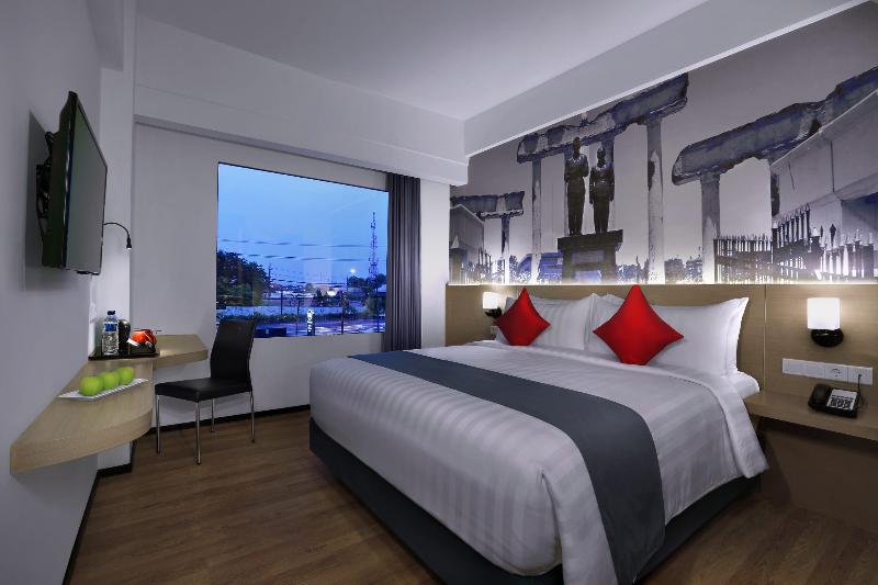 اتاق استاندارد سه نفره, Tulip Inn Antwerpen