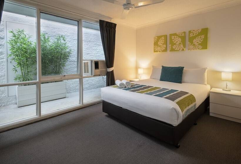 침실 3개 아파트, The Beach Motel Hervey Bay