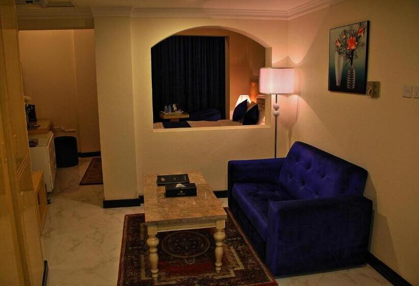 سوییت جونیور, Bahrain International