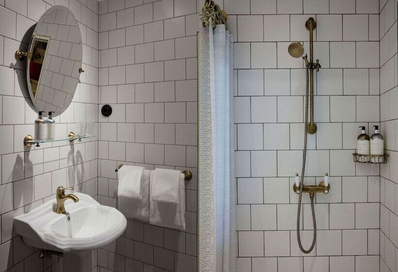 Номер Комфорт, Max Brown Hotel Midtown, Part Of Sircle Collection