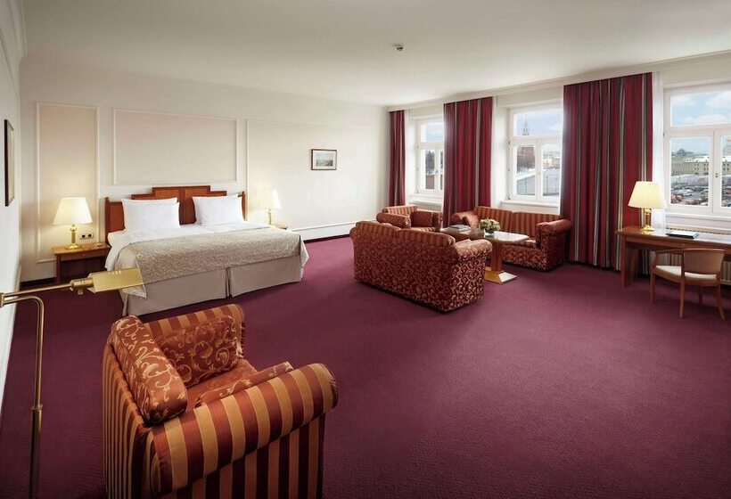 استودیوی استاندارد, Baltschug Kempinski Moscow