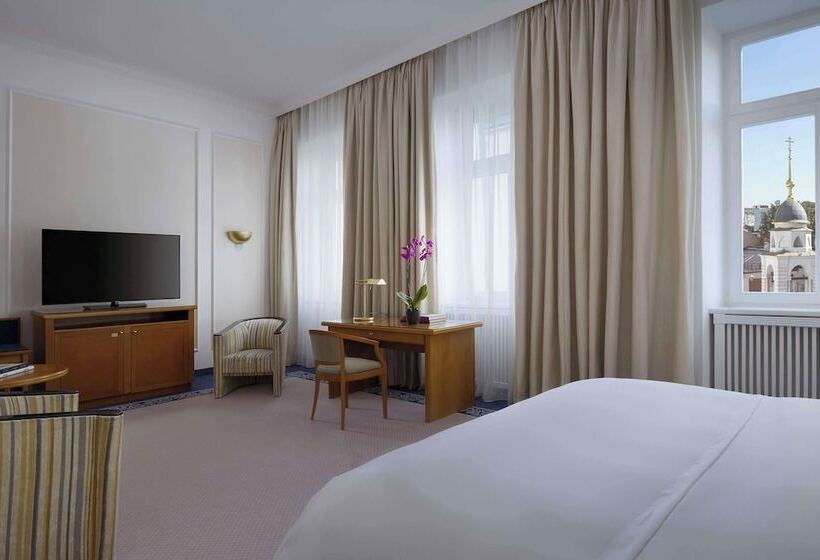 اتاق لوکس, Baltschug Kempinski Moscow