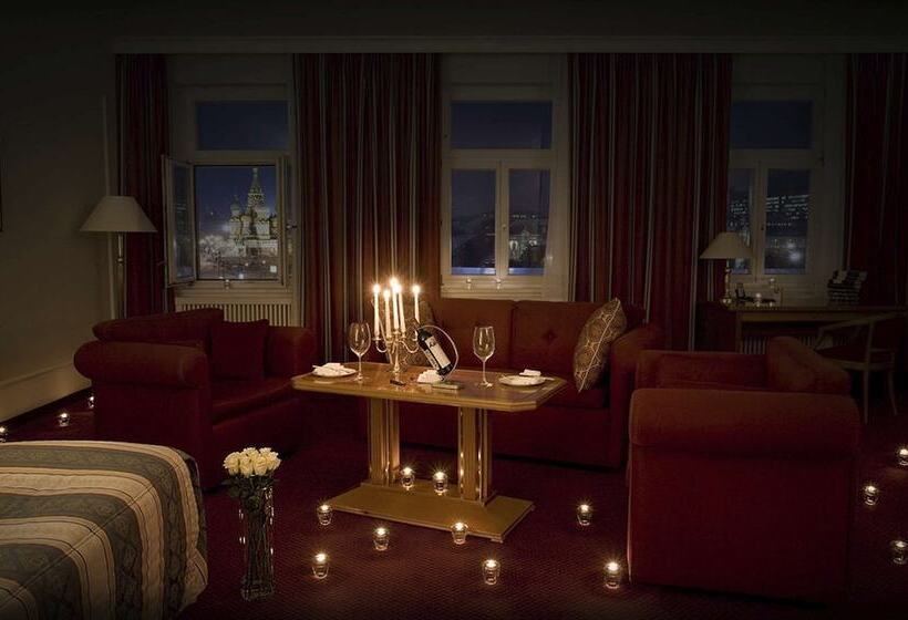 استودیوی استاندارد, Baltschug Kempinski Moscow