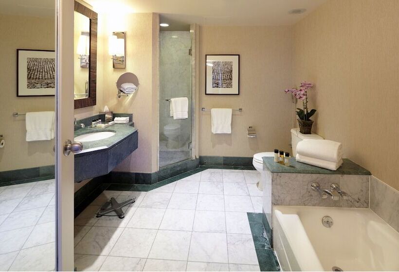 ダブルベッドのクラシックルーム, Intercontinental Montreal, An Ihg