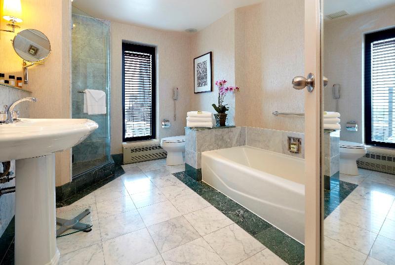 デラックスルーム, Intercontinental Montreal, An Ihg