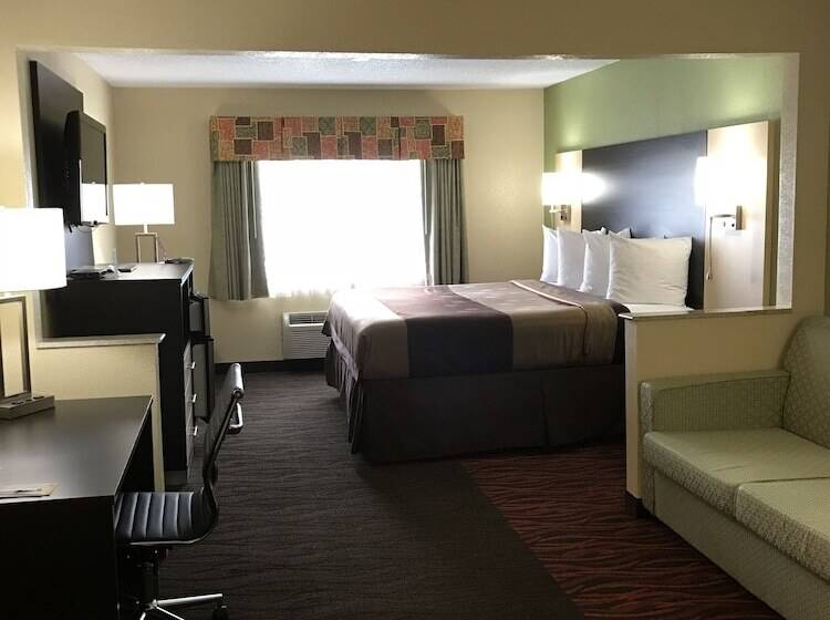 Люкс, Quality Inn & Suites