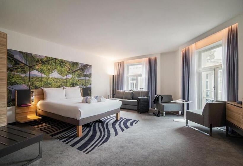 Люкс Superior, Novotel Den Haag City Centre