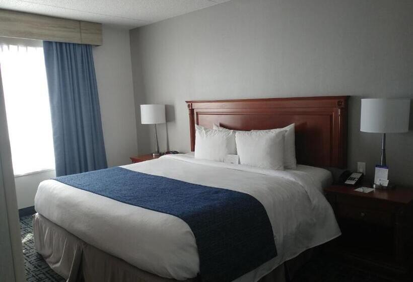 キングサイズベッドのスイートルーム, Best Western Hotel Brossard