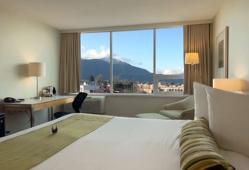 اتاق استاندارد با 2 تخت دوبل, Coast Chilliwack Hotel By Apa