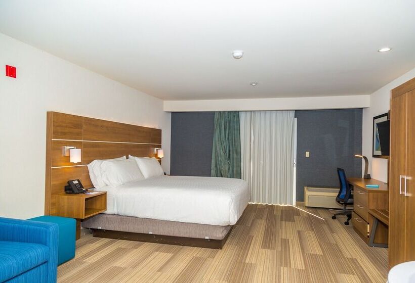 سوییت, Holiday Inn Express San Diego Airport Old Town, An Ihg