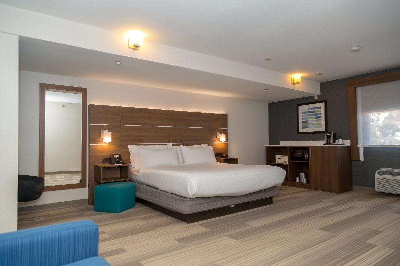 سوییت, Holiday Inn Express San Diego Airport Old Town, An Ihg
