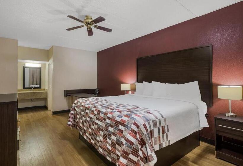 Номер Superior Адаптированный для Инвалидов, Red Roof Inn & Suites Statesboro  University