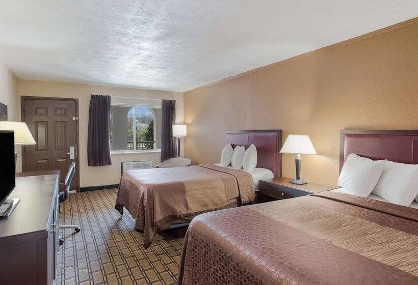 Номер Стандарт 2 Двуспальные Кровати, Surestay Hotel By Best Western Summersville