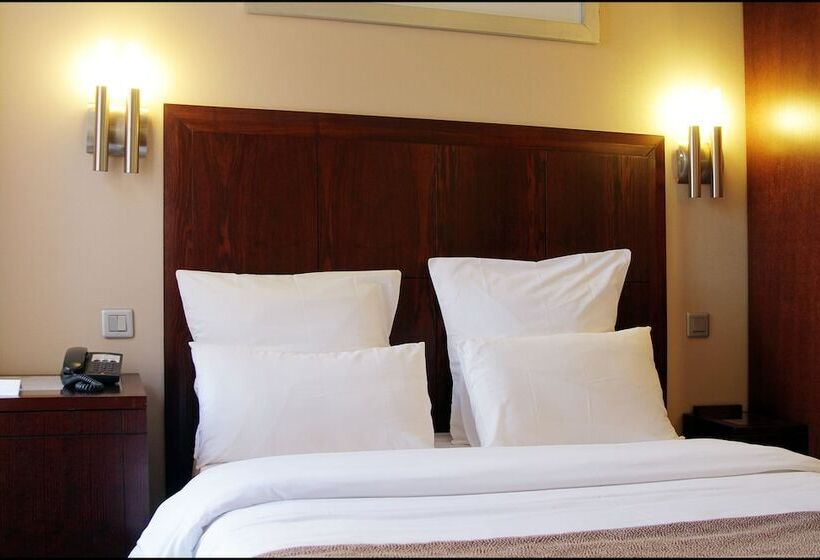 اتاق استاندارد یک نفره, Grand Hotel Francais