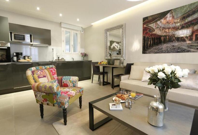 آپارتمان لوکس 1 خوابه, Roi De Sicile   Rivoli    Luxury Apartment