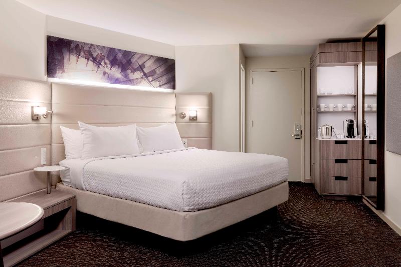 适合残疾人使用的标准间, Crowne Plaza Atlanta  Midtown, An Ihg